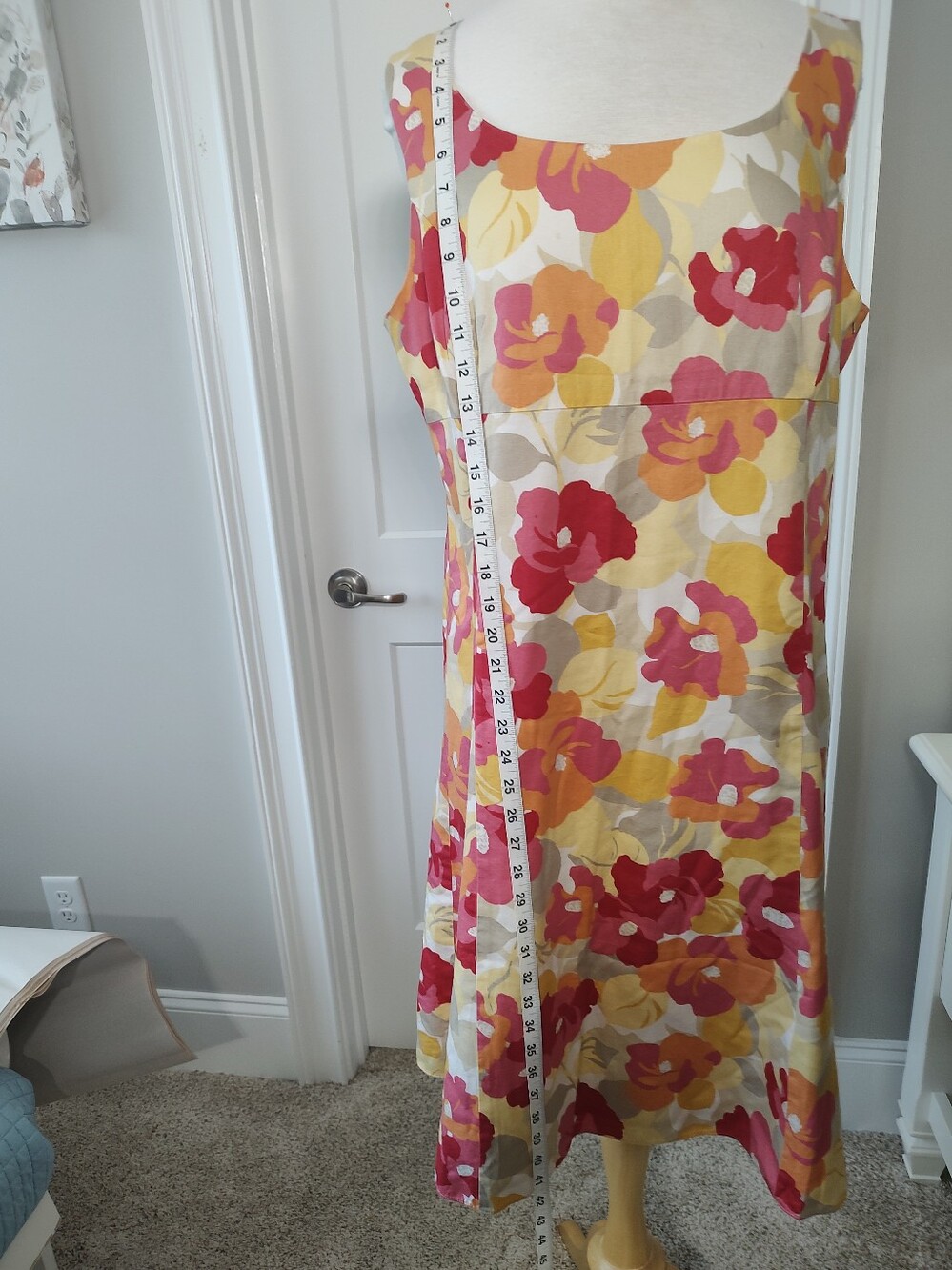 Villager: A Liz Clairborne Co Floral Sleeveless Sundress in Cream, Pink & Yellow